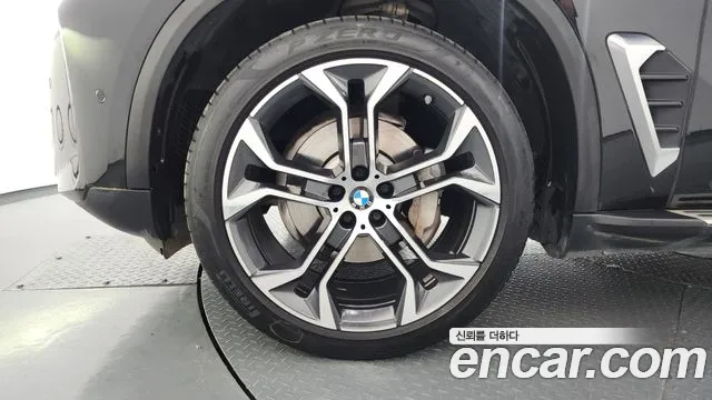 BMW X5 — Фото автомобиля 5