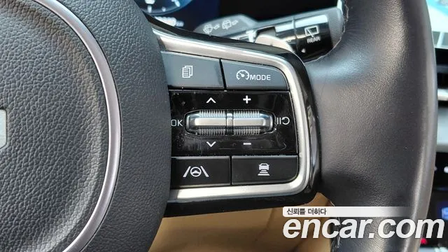 Kia Carnival Generation 4 — Фото автомобиля 19