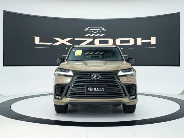 Lexus LX — Фото автомобиля 2