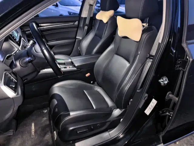 Honda Accord — Фото автомобиля 11