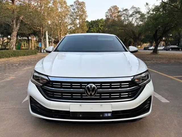 Volkswagen Sagitar — Фото автомобиля 2
