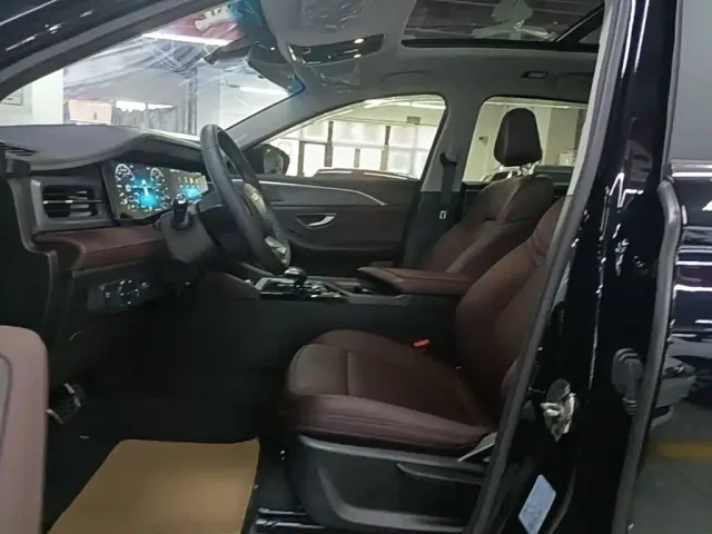 Jetour X90 Plus — Фото автомобиля 14