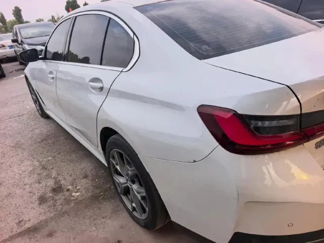 BMW i3 — Фото автомобиля 4