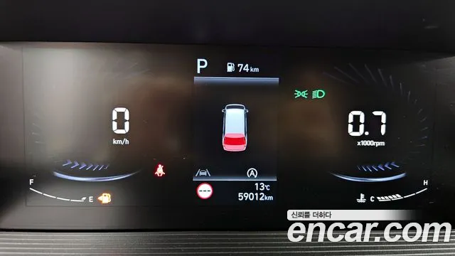 Hyundai Staria Staria Инвалидная коляска Подъёмник/Slope — Фото автомобиля 8