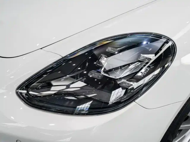 Porsche Panamera — Фото автомобиля 5