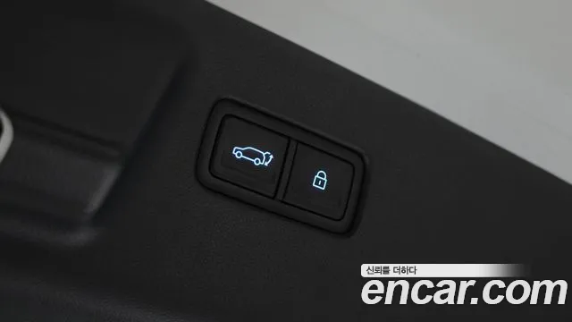 Hyundai Santa Fe MX5 — Фото автомобиля 26