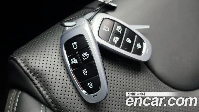 Hyundai Santafe Новый Santa Fe Дизель 2.2 2WD — Фото автомобиля 27