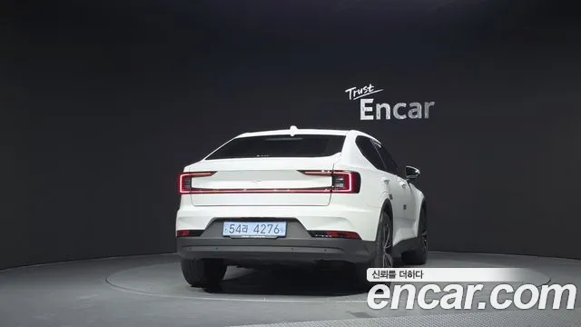 Polestar Polestar 2 — Фото автомобиля 4