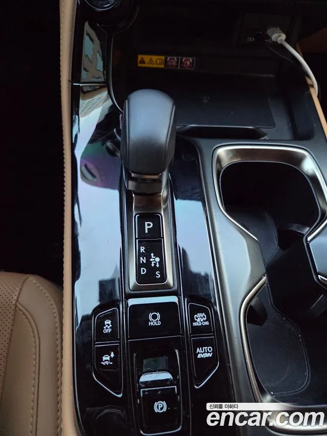 Lexus NX NX450h+ 2nd Gen — Фото автомобиля 8