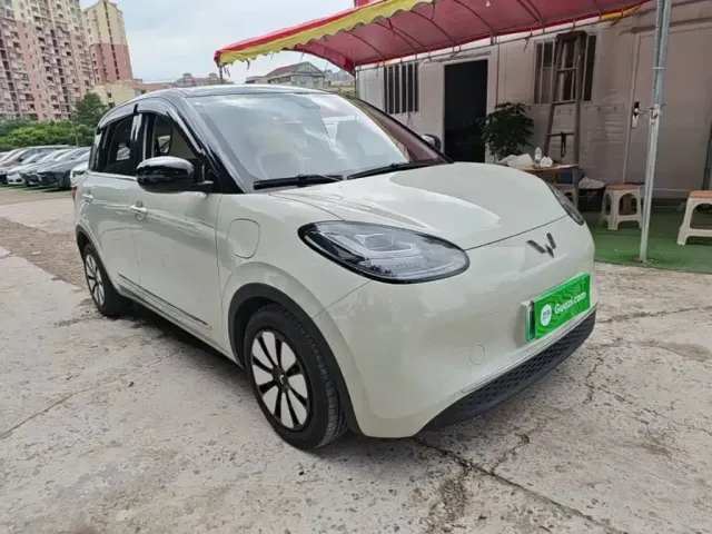 Wuling Bingo — Фото автомобиля 3