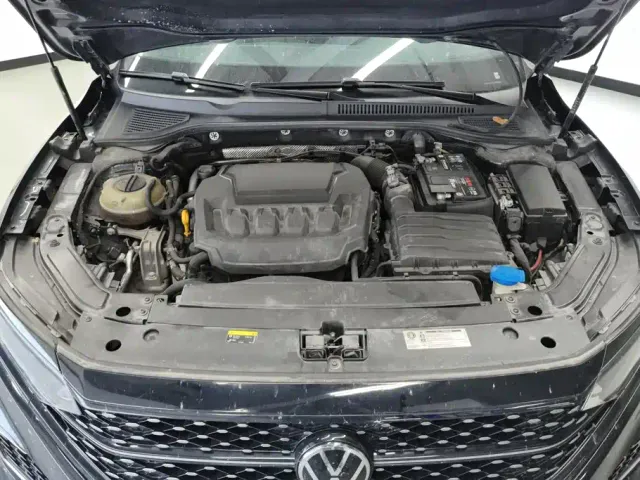Volkswagen Passat — Фото автомобиля 10