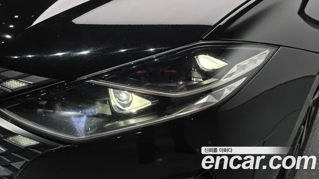 Hyundai Grandeur Grandeur (New) Hybrid — Фото автомобиля 22