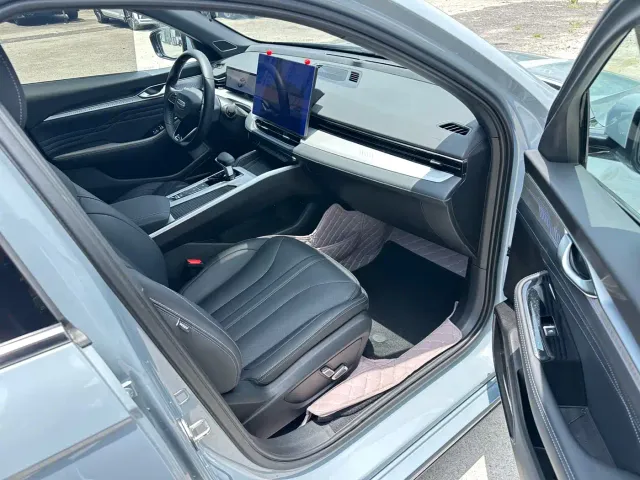 Geely Xingrui — Фото автомобиля 13