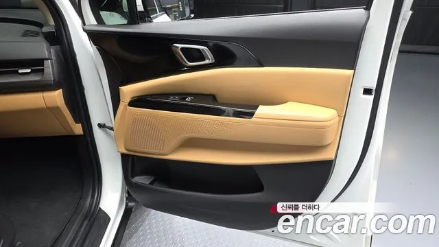 Kia Canival Carnival 4 поколение Бензин 7 мест Noblesse — Фото автомобиля 25