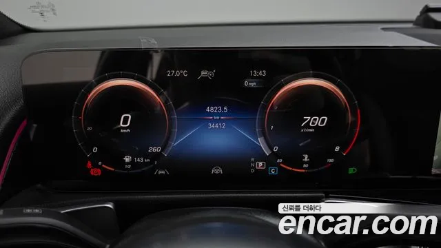 Mercedes-Benz GLB-Class — Фото автомобиля 8