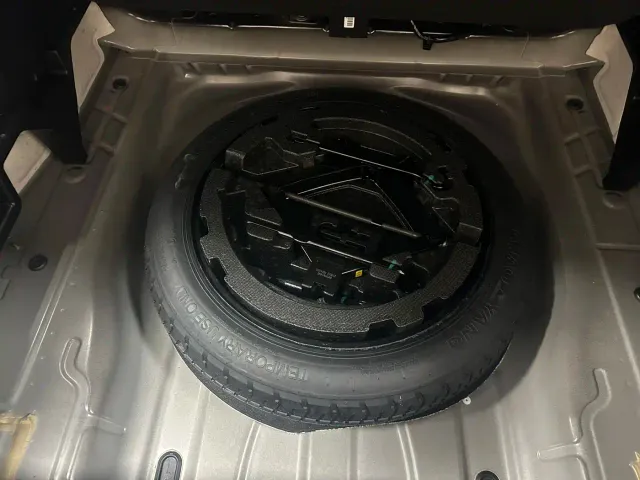 Geely Xingyue L — Фото автомобиля 17