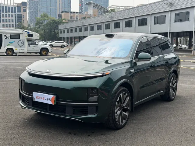 Фотография автомобиля — Li Auto L8