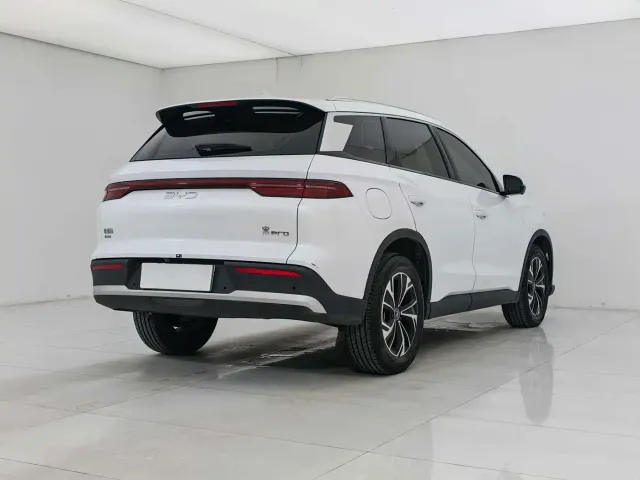 BYD Song Pro — Фото автомобиля 4