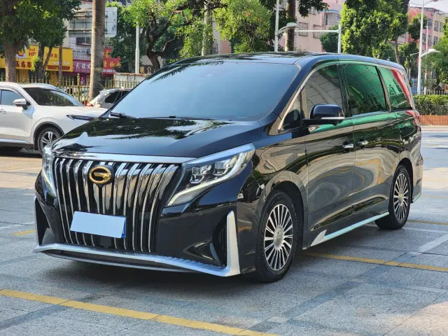 Фотография автомобиля — GAC Trumpchi M8