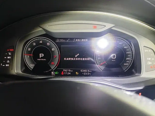 Audi A6L — Фото автомобиля 4