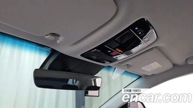 Hyundai Grandeur GN7 — Фото автомобиля 28