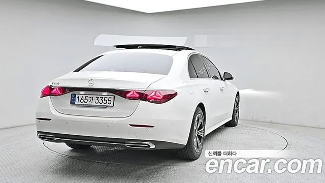 Mercedes-Benz E-Class W214 — Фото автомобиля 2
