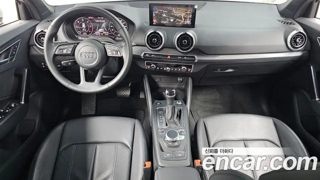 Audi Q2 — Фото автомобиля 10