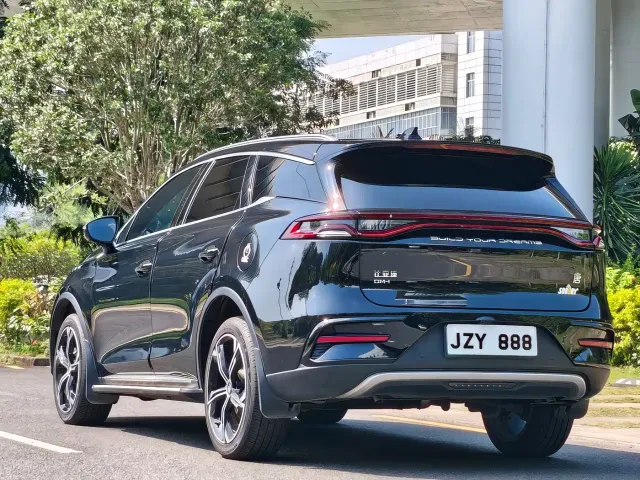 BYD Tang — Фото автомобиля 5