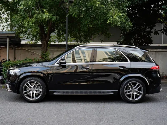 Mercedes-Benz GLE-Class AMG — Фото автомобиля 3
