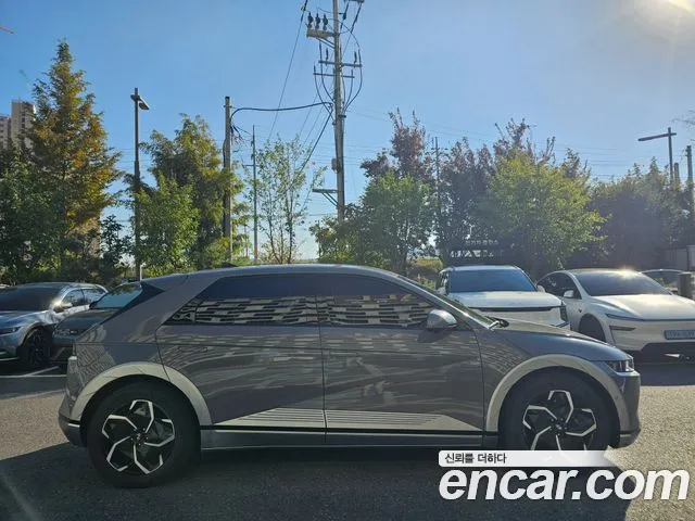 Hyundai Ioniq 5 — Фото автомобиля 8