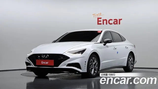 Фотография автомобиля — Hyundai Sonata