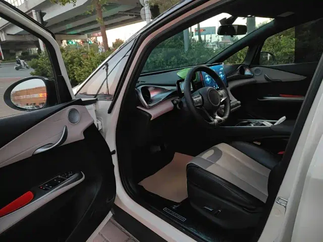 BYD Dolphin — Фото автомобиля 15