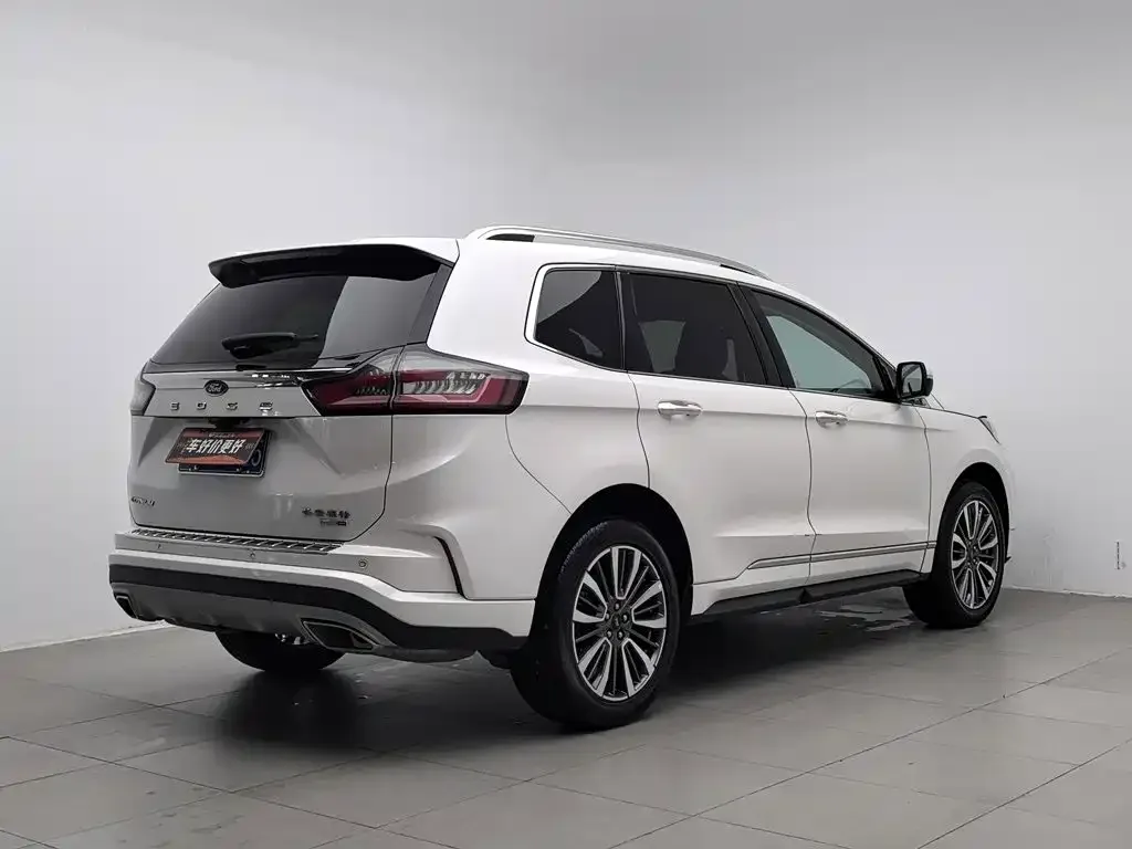 Ford Edge 2021 Facelift PLUS EcoBoost 245 FWD Luxury 7-Seater — Фото автомобиля 2