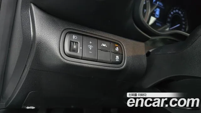 Hyundai Venue Venue 1.6 Modern Plus — Фото автомобиля 16