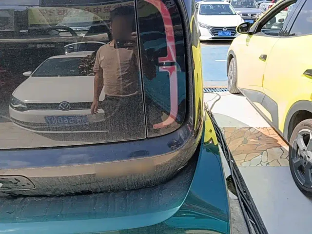 Baojun KiWi EV — Фото автомобиля 7