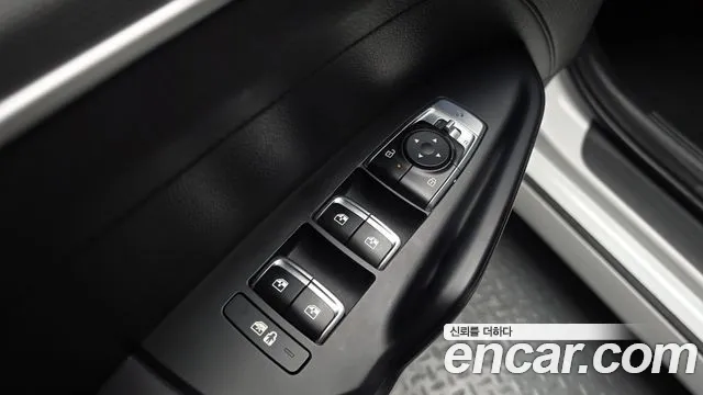 Kia K5 Generation 3 — Фото автомобиля 28