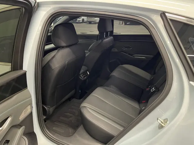 BYD Qin L — Фото автомобиля 19