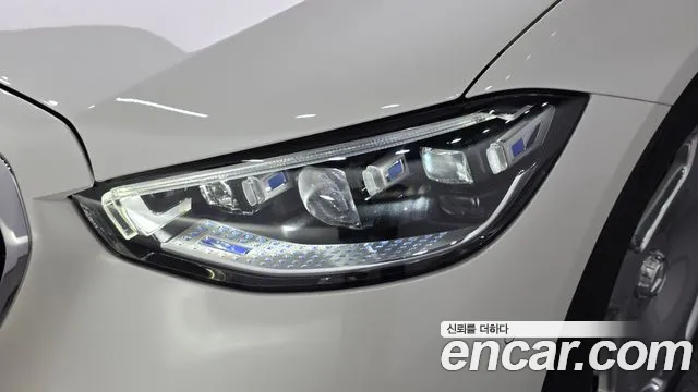 Mercedes-Benz S-Class — Фото автомобиля 20