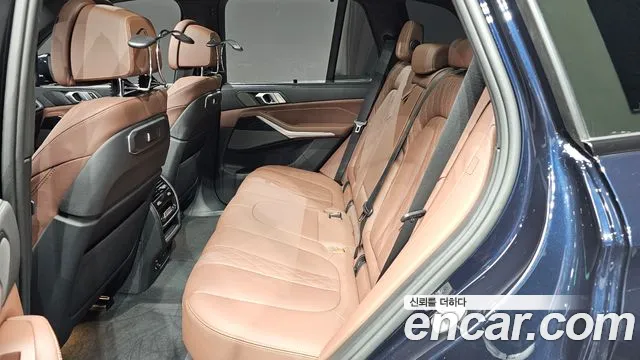 BMW X5 — Фото автомобиля 4