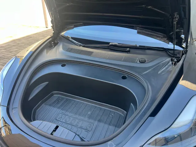 Tesla Model 3 2022 Performance High-Performance AWD — Фото автомобиля 7