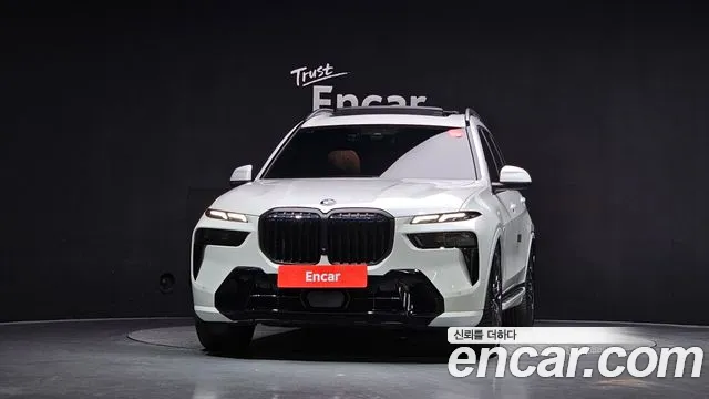 BMW X7 G07 — Фото автомобиля 3