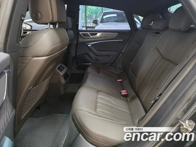 Audi A7 — Фото автомобиля 11