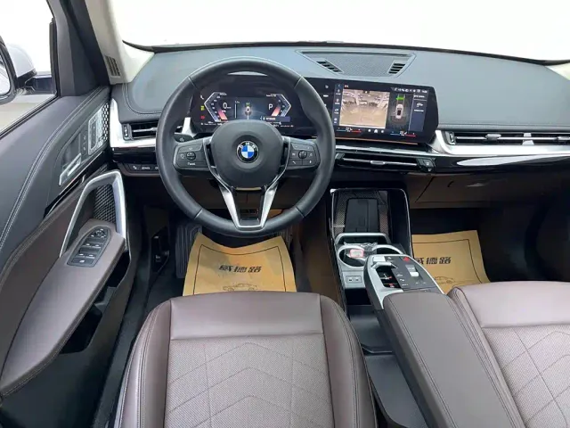 BMW X1 — Фото автомобиля 24