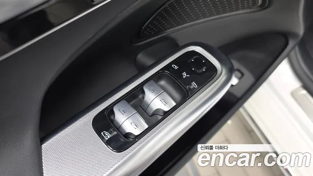 Mercedes-Benz E-Class W214 — Фото автомобиля 29