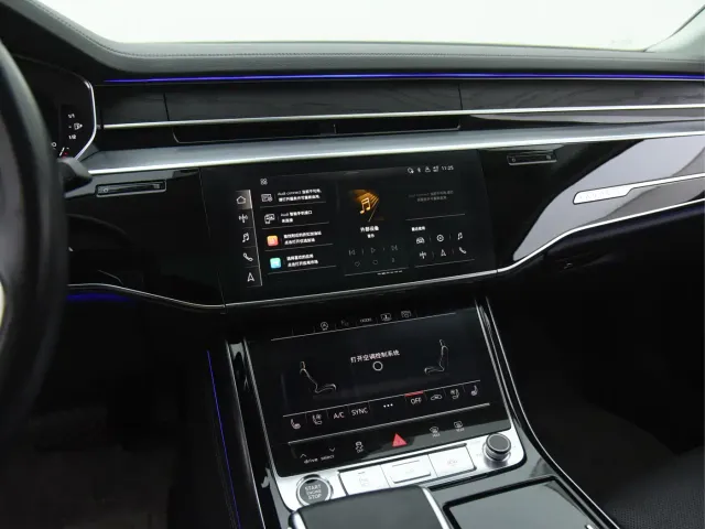 Audi A8 — Фото автомобиля 16