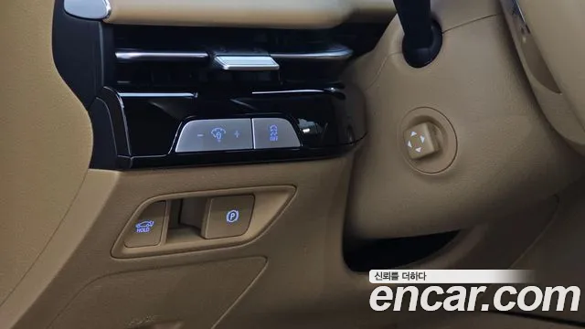 Genesis G80 RG3 — Фото автомобиля 30