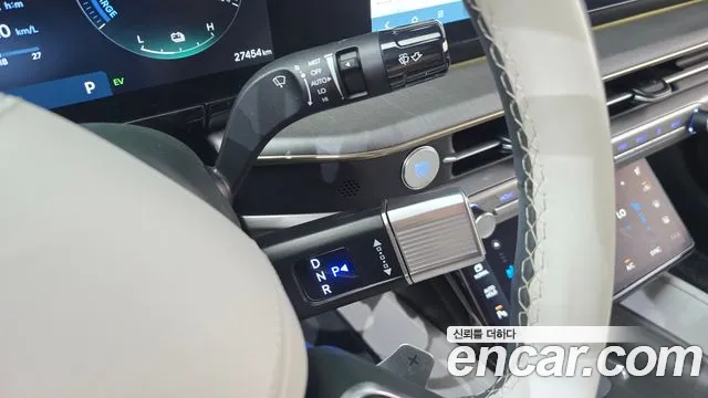 Hyundai Grandeur GN7 — Фото автомобиля 11