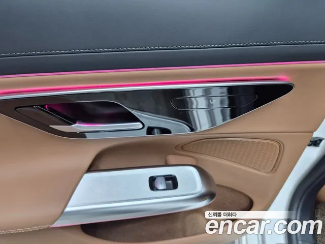 Mercedes-Benz E-Class — Фото автомобиля 18