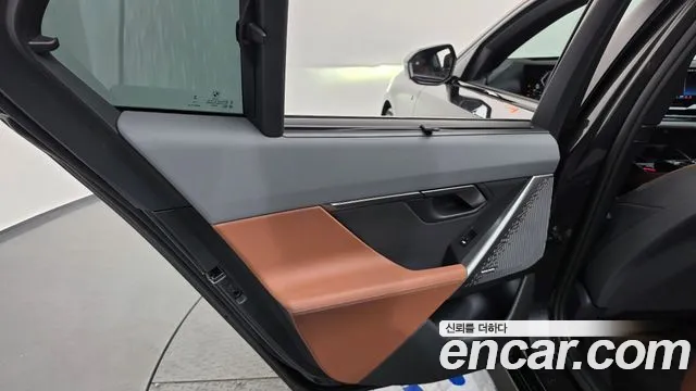 BMW 5 Series G60 — Фото автомобиля 14