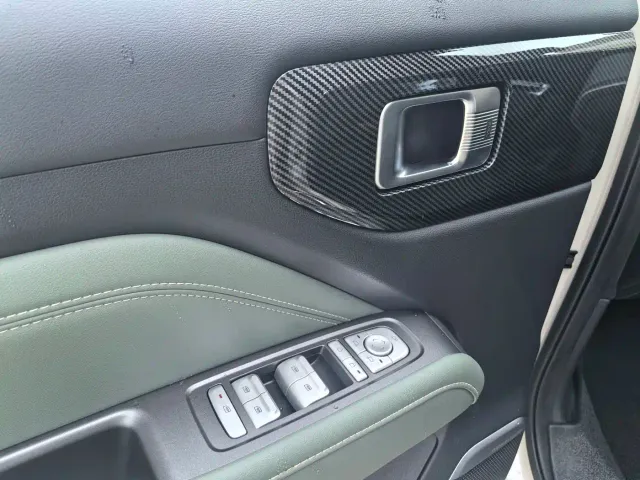 Baojun Yep Plus — Фото автомобиля 30